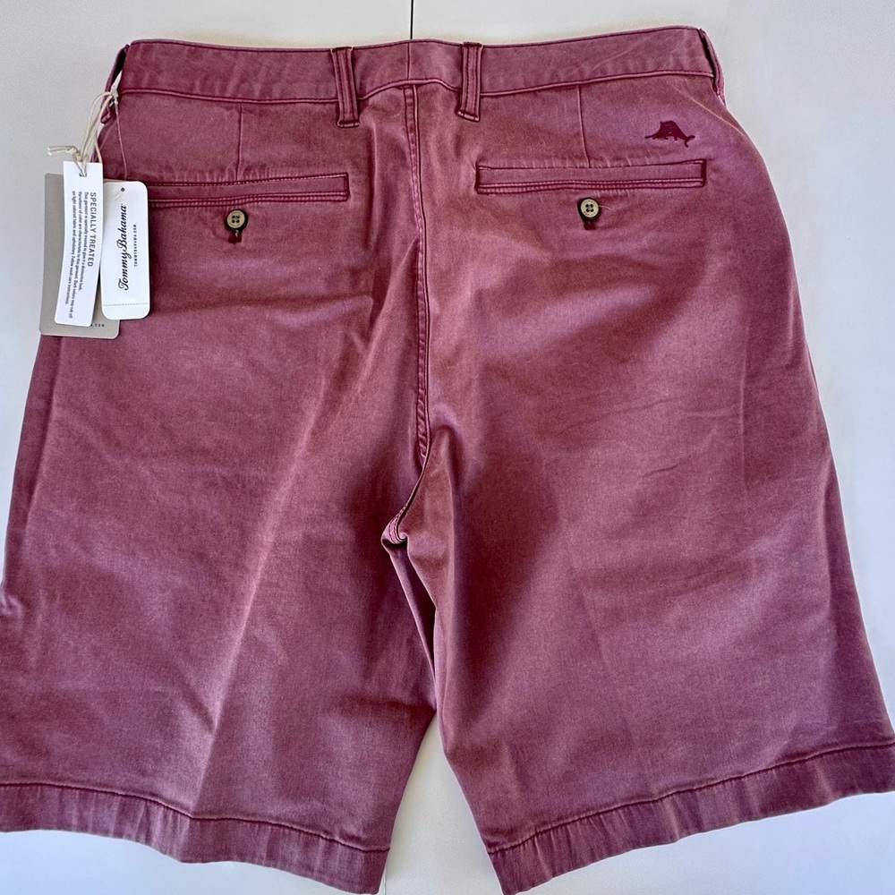 Tommy Bahama Men's Boracay 10"
Chino Shorts, Cherry Stone, Sz 32 - Picture 4 of 8